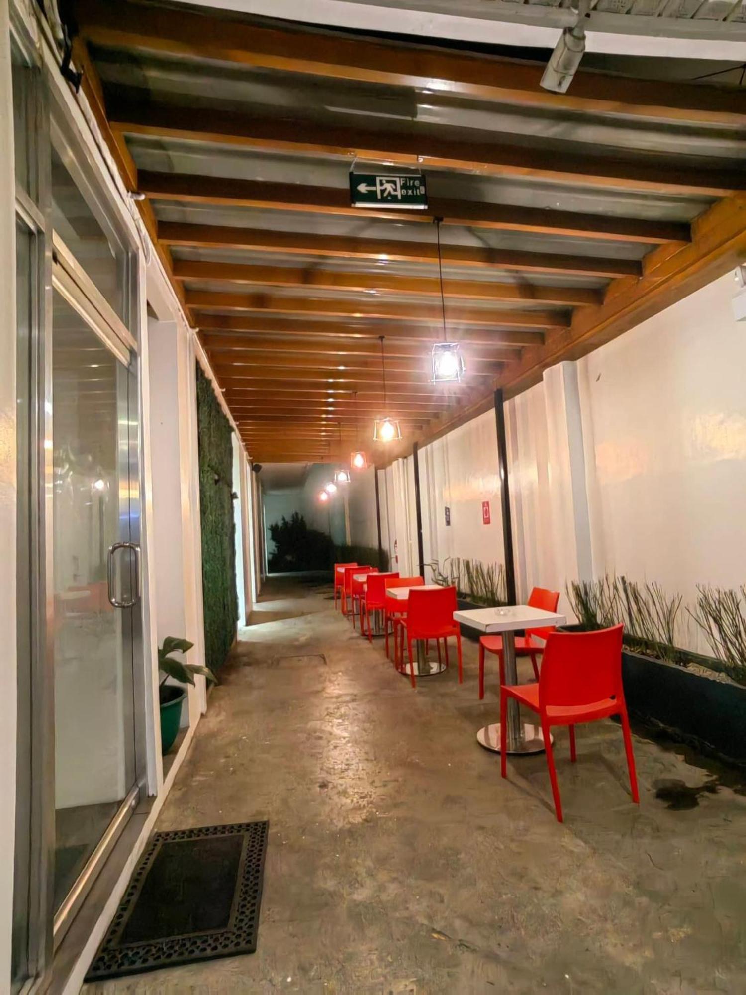 Kojo Hotel Tagum Esterno foto
